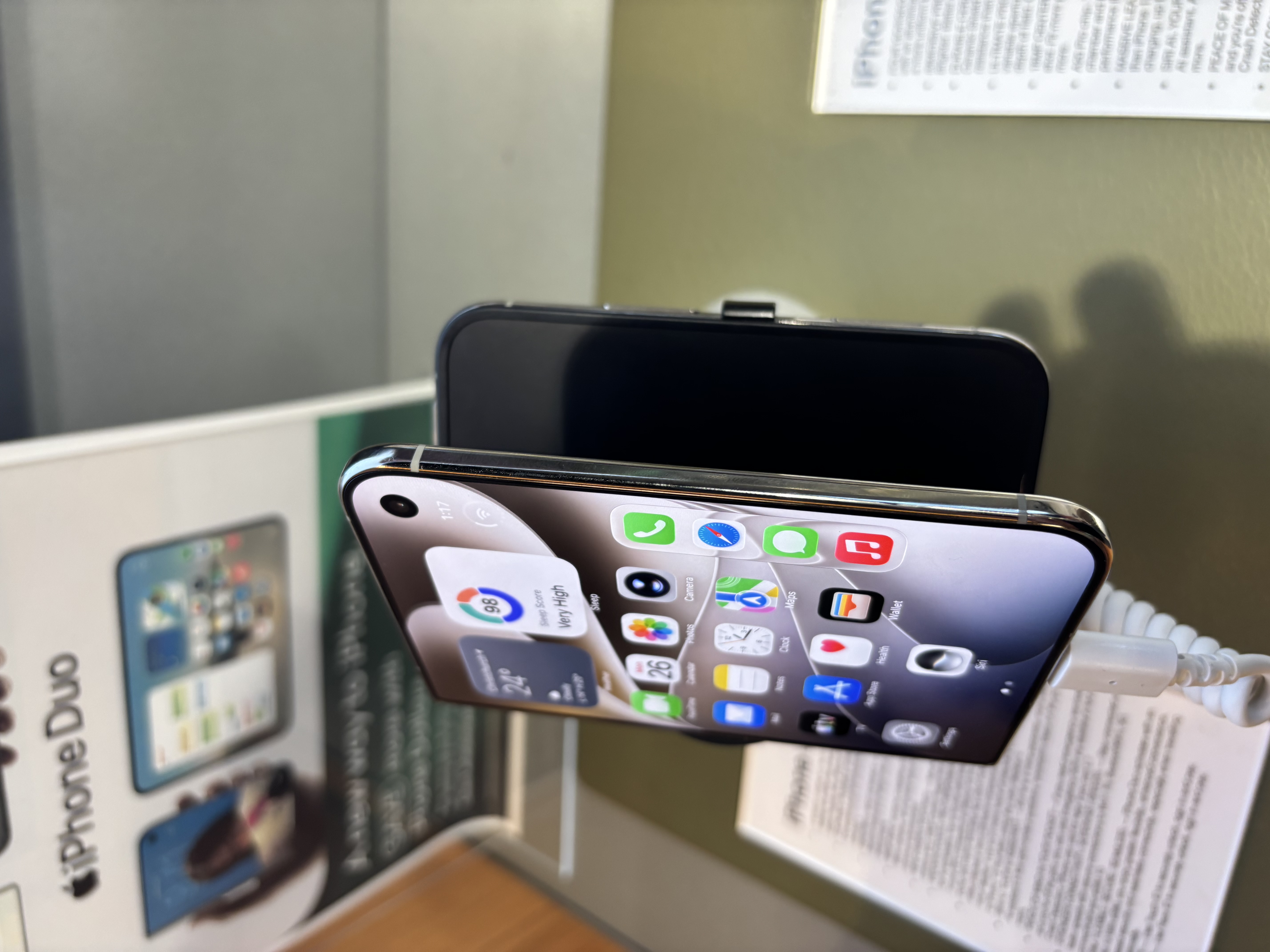iPhone Duo concept